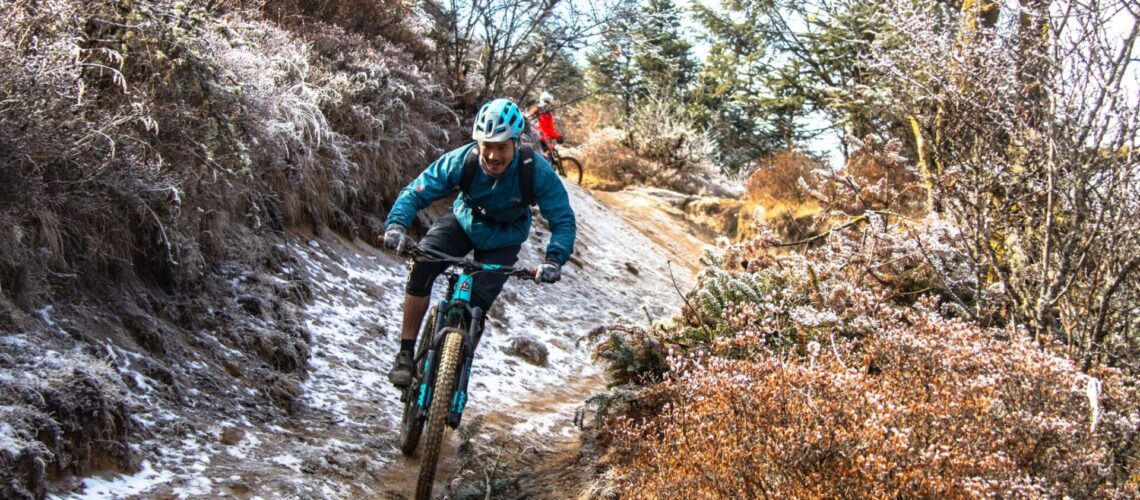 best-time-mtb-nepal-2048x1365